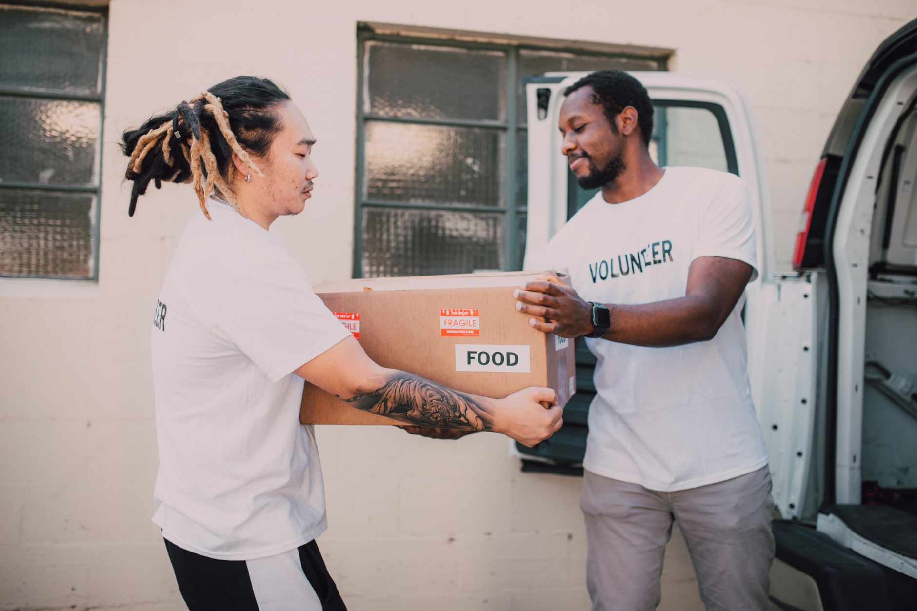 Local Food Banks UK: How to Donate, Volunteer and Get Help - zdjecie w tresci