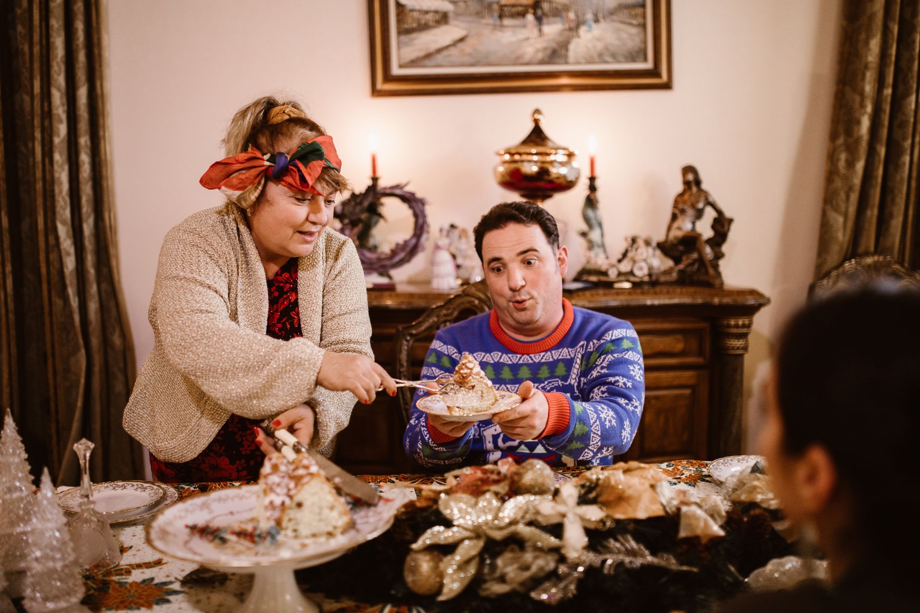 Ilustracja: British Traditions of Christmas: What UK Households Act British Traditions of Christmas: What UK Households Actually Do - zdjecie w tresci