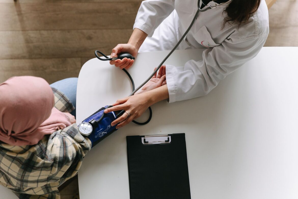 Blood Pressure Charities and the UK Dog Community: A Practical Guide - ilustracja artykulu