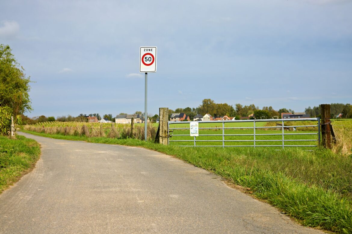 Community Speed Watch Volunteer Scheme: How to Start and Run One - ilustracja artykulu